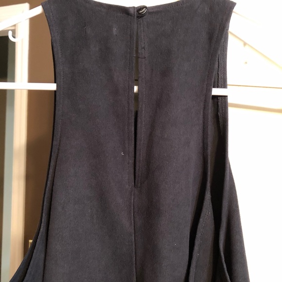 Summer top - Picture 4 of 4